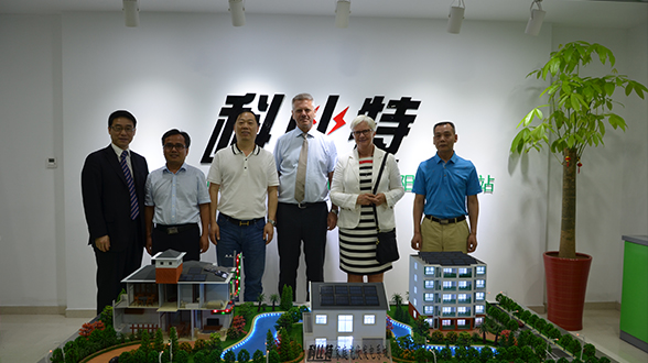 冰岛驻华大使司迪方考察新利在线
