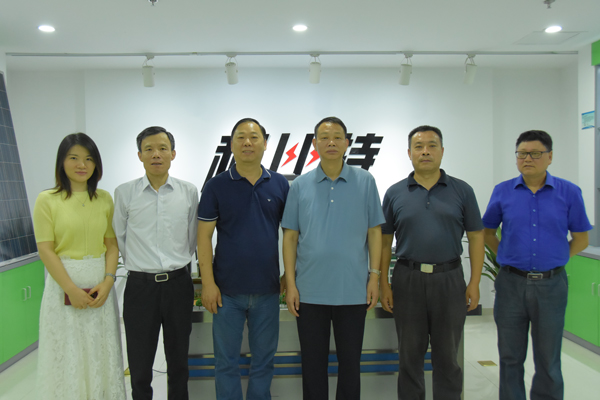 长沙市政协主席、党组书记文树勋一行莅临新利在线防雷走访调研