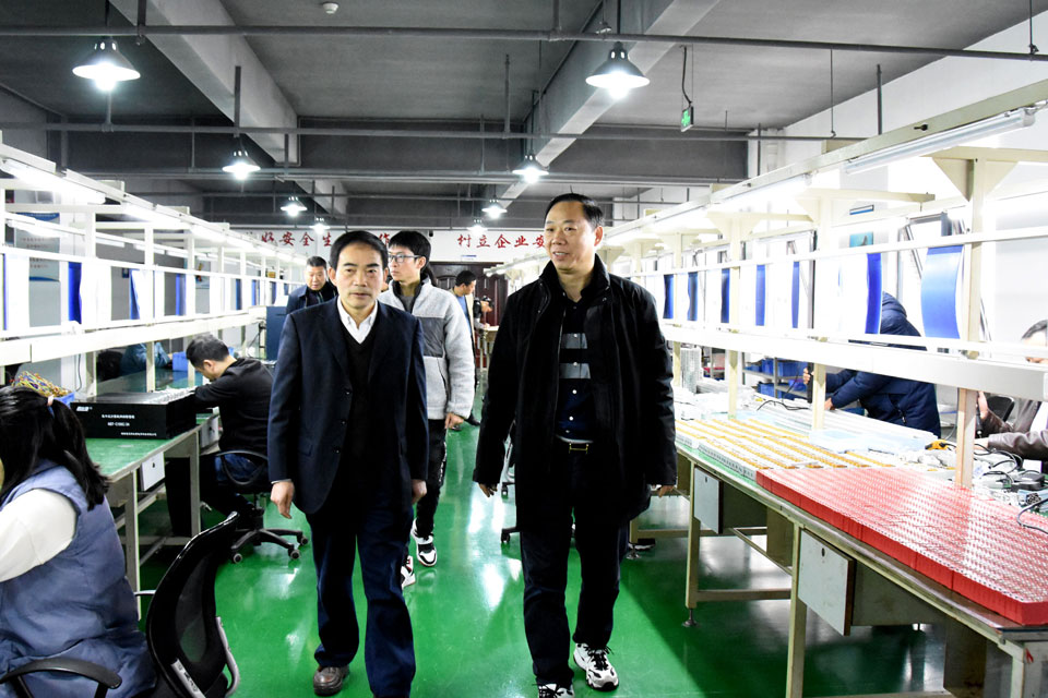 竹溪县政府领导调研新利在线