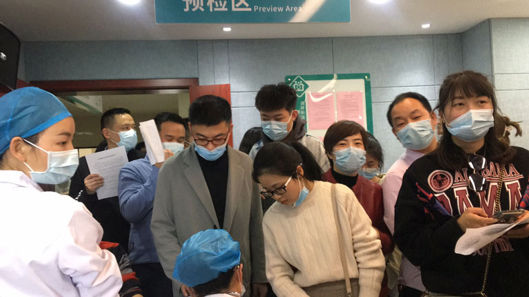 关爱员工——新利在线防雷组织员工接种新冠疫苗